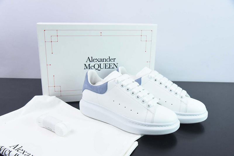 Alexander McQueen Sneaker