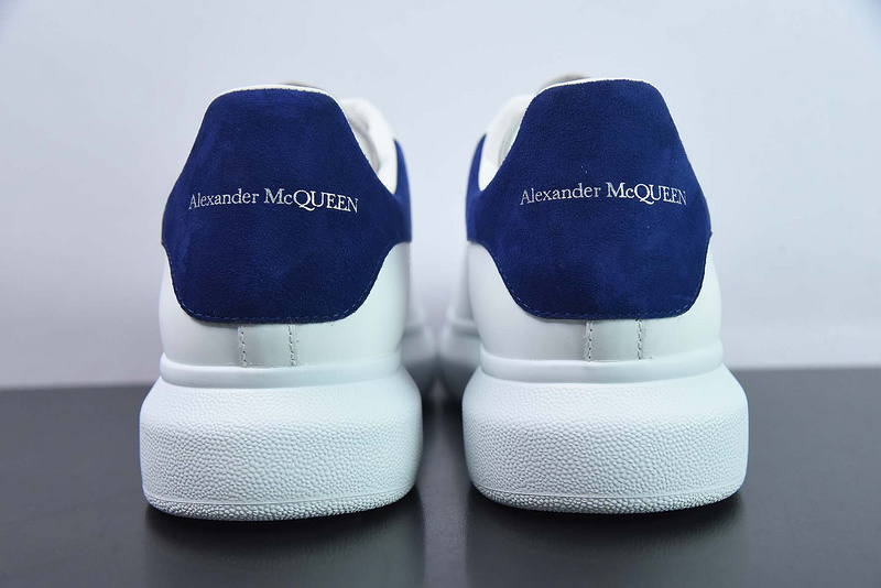 Alexander McQueen Sneaker