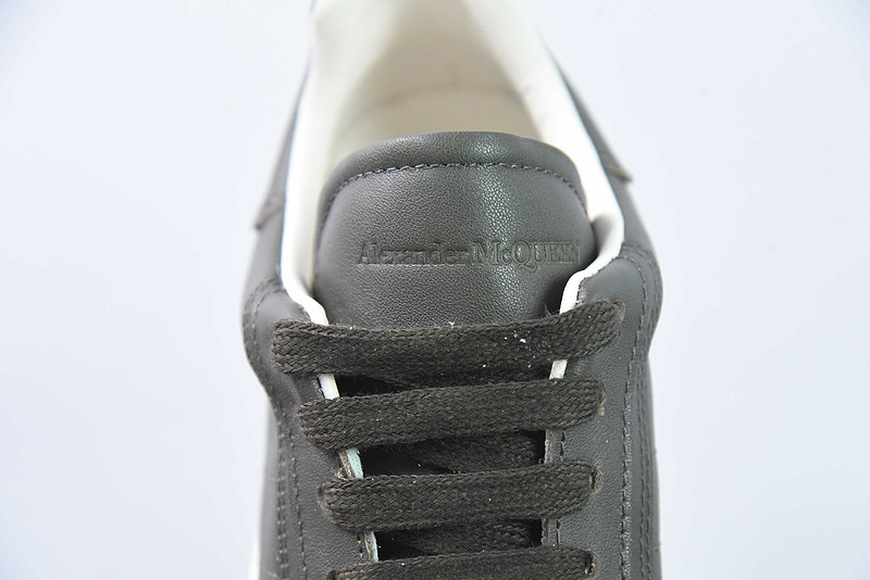 Alexander McQueen Sneaker