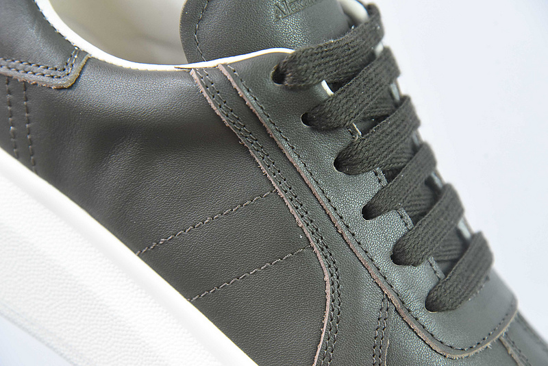 Alexander McQueen Sneaker