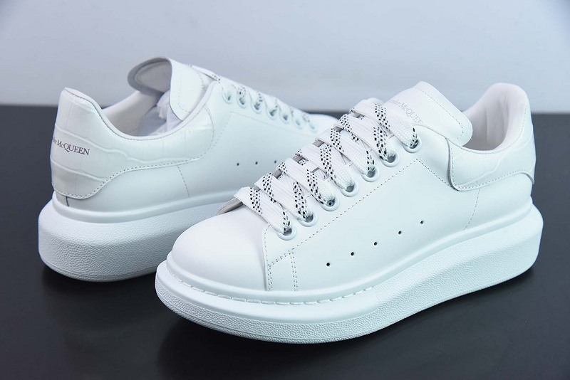 Alexander McQueen Sneaker