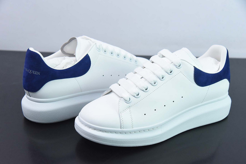 Alexander McQueen Sneaker