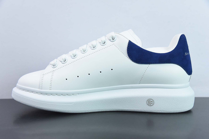 Alexander McQueen Sneaker