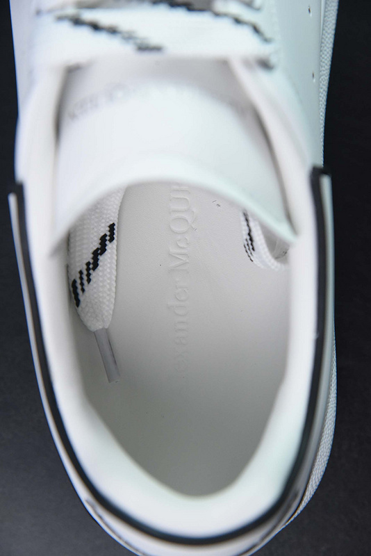 Alexander McQueen Sneaker