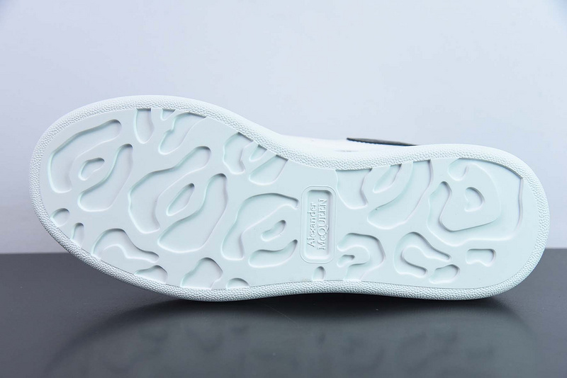 Alexander McQueen Sneaker