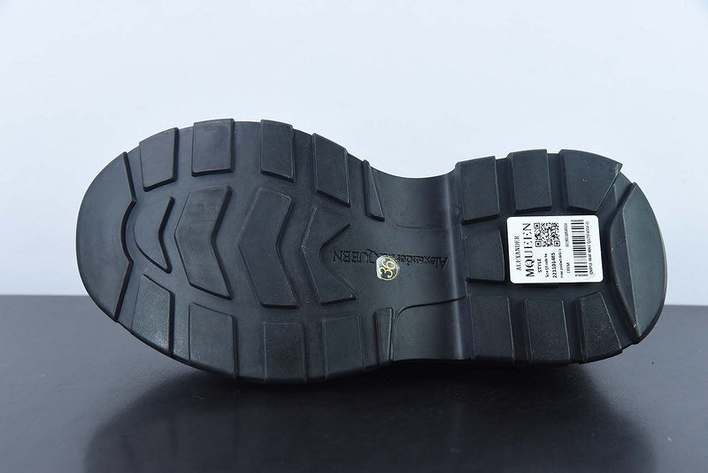 Alexander McQueen Sneaker