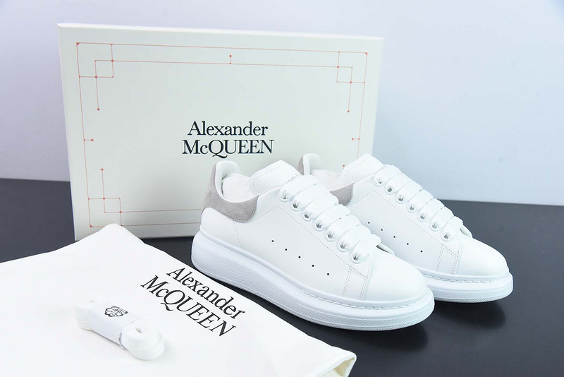 Alexander McQueen Sneaker