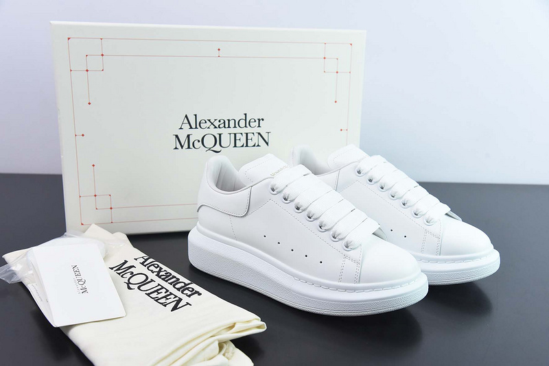 Alexander McQueen Sneaker