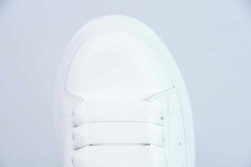 Alexander McQueen Sneaker