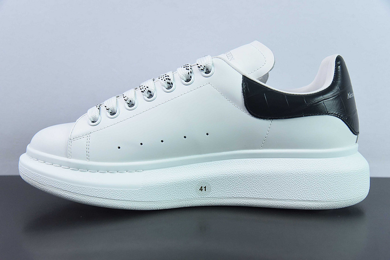 Alexander McQueen Sneaker