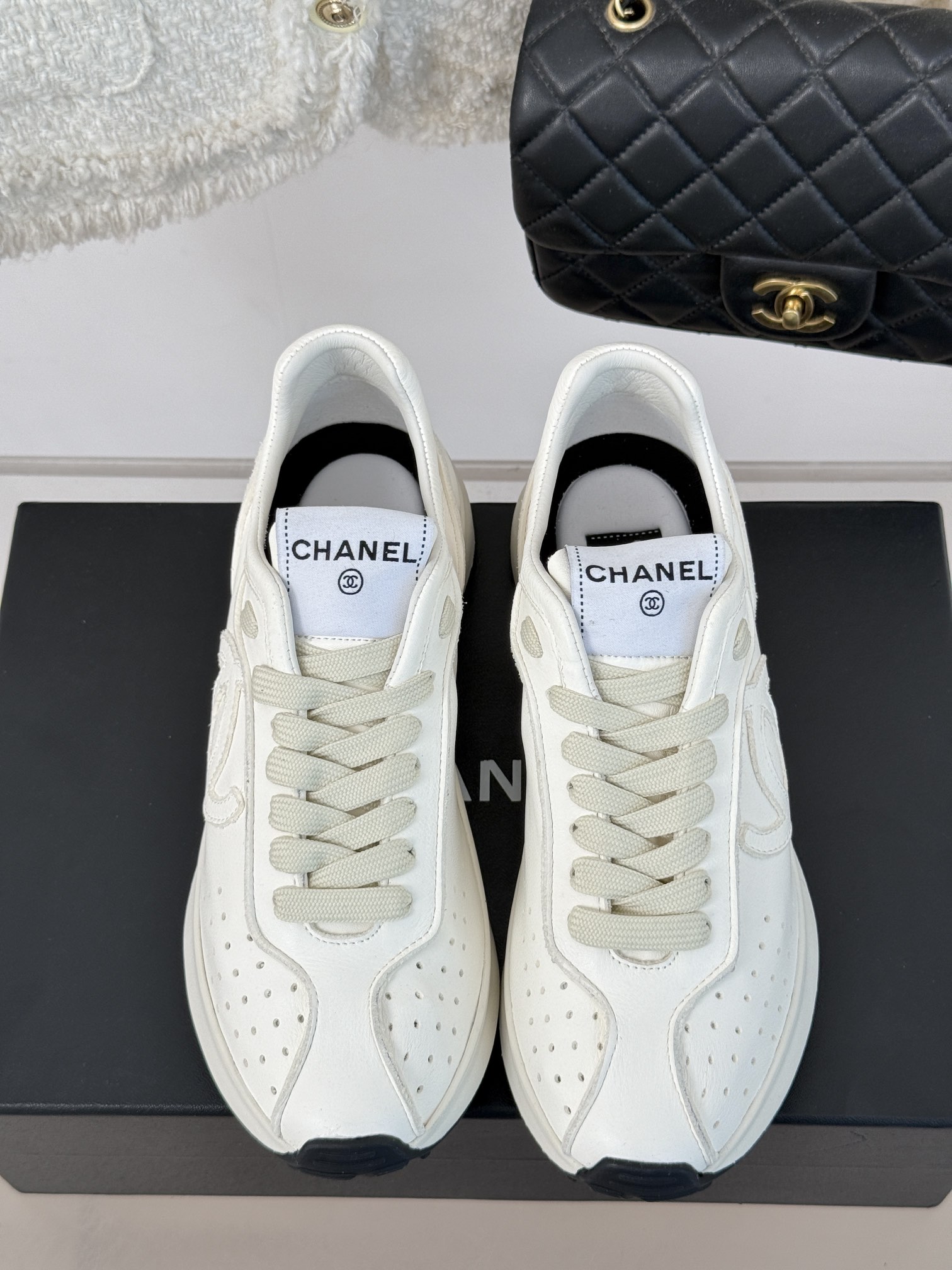 Chan*l Sneakers