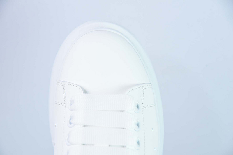 Alexander McQueen Sneaker