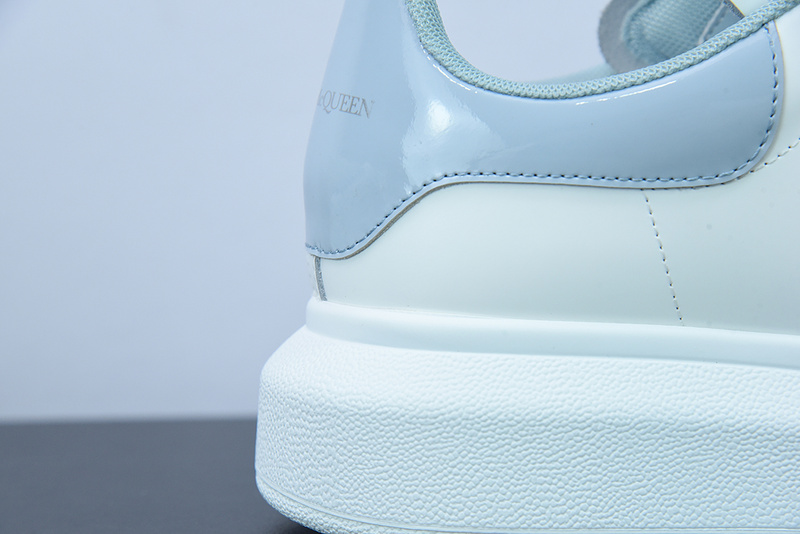 Alexander McQueen Sneaker