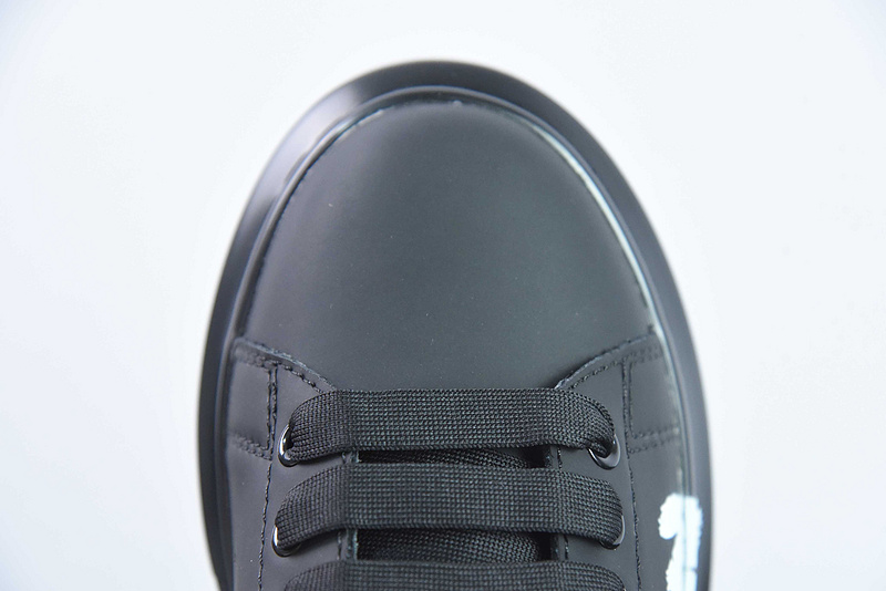 Alexander McQueen Sneaker