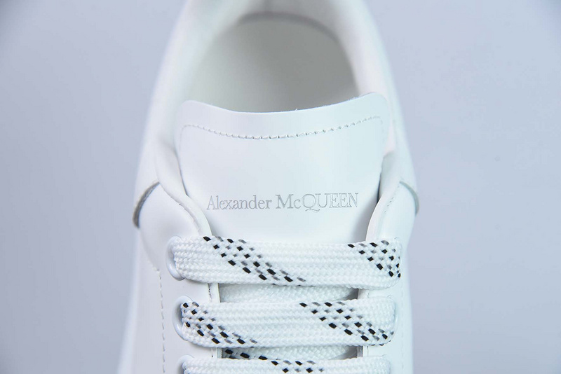 Alexander McQueen Sneaker