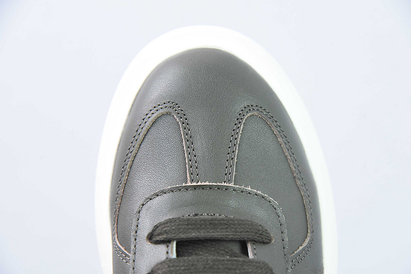 Alexander McQueen Sneaker