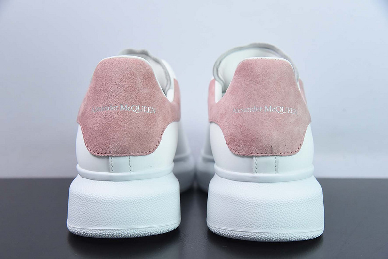 Alexander McQueen Sneaker