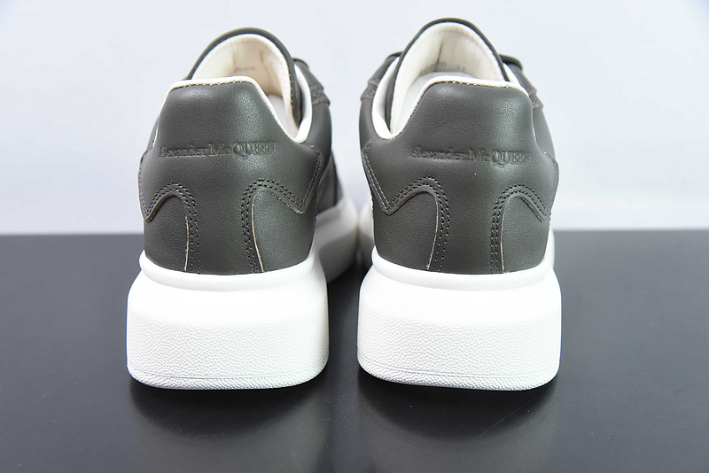 Alexander McQueen Sneaker