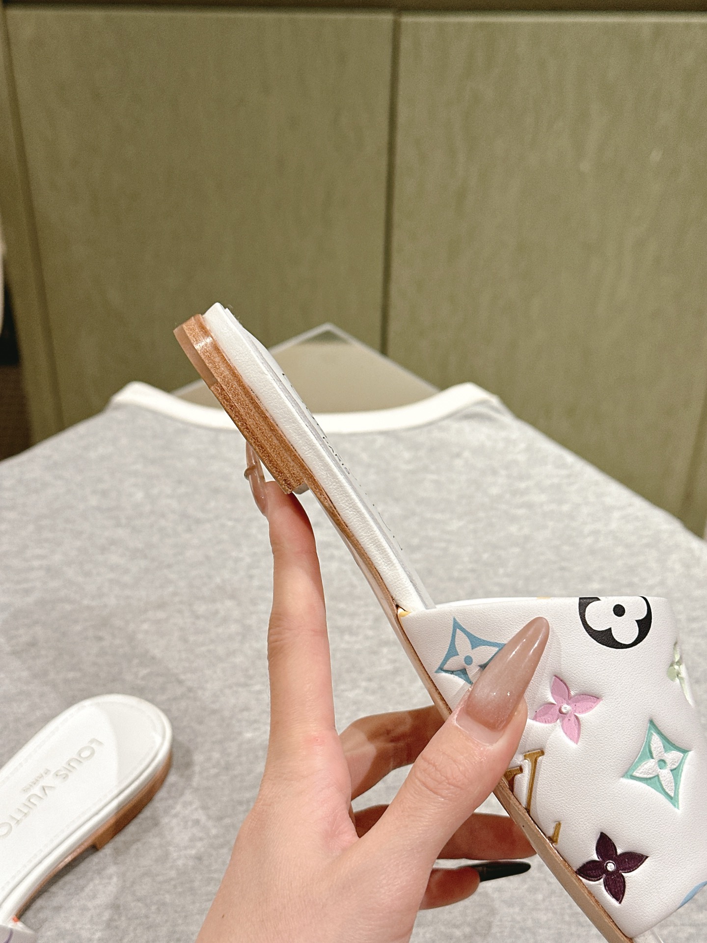 Louis Vuitton Slides