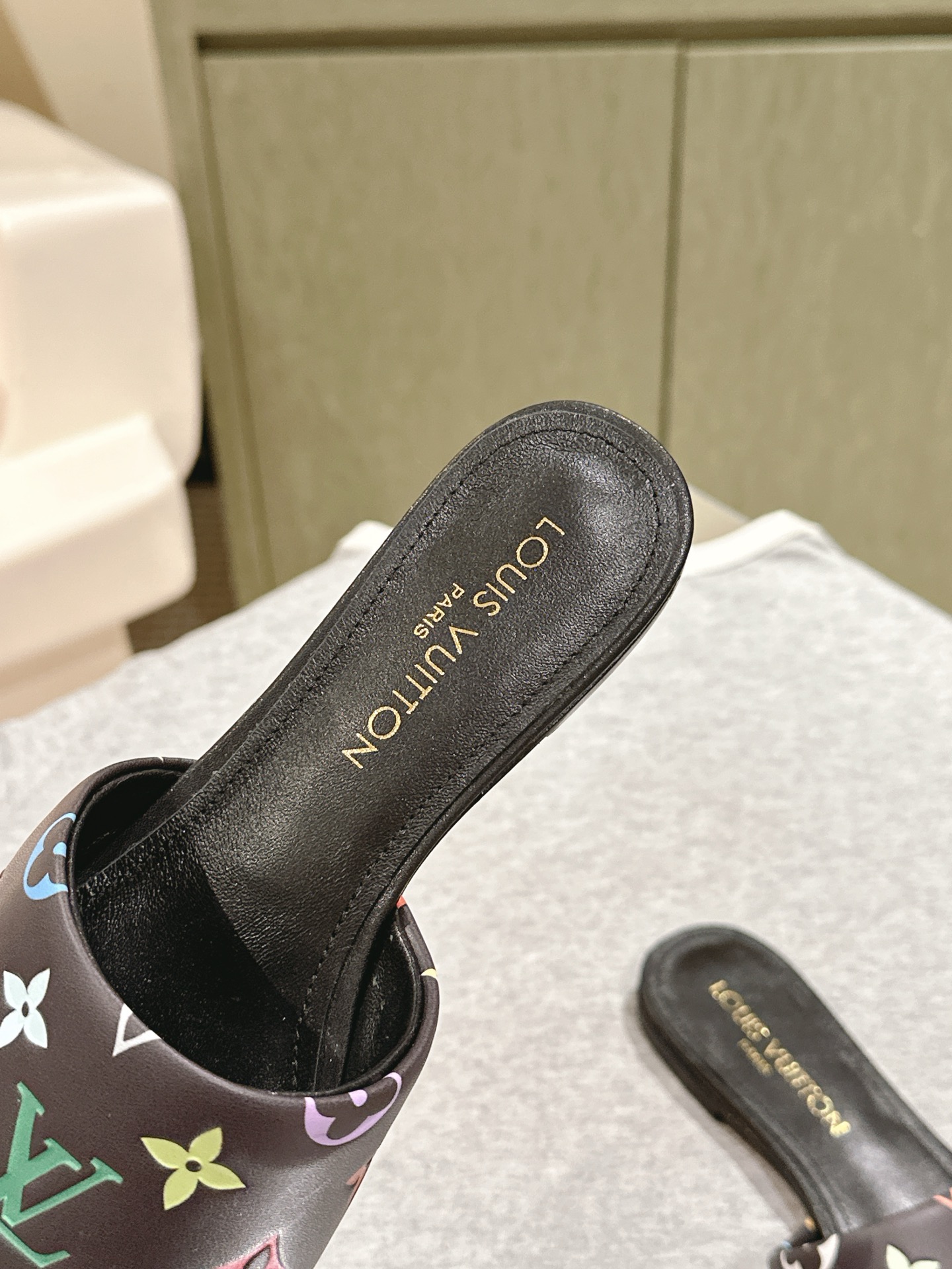 Louis Vuitton Slides