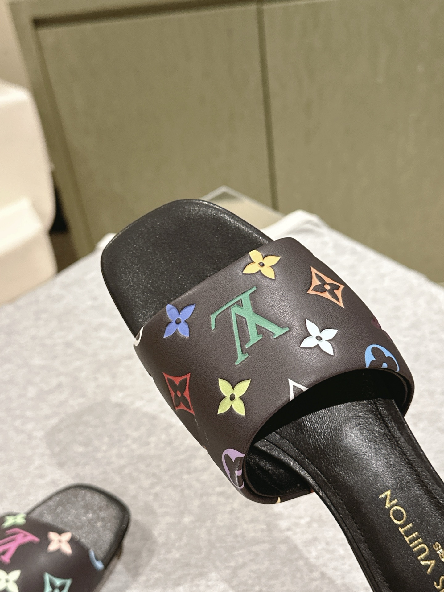 Louis Vuitton Slides