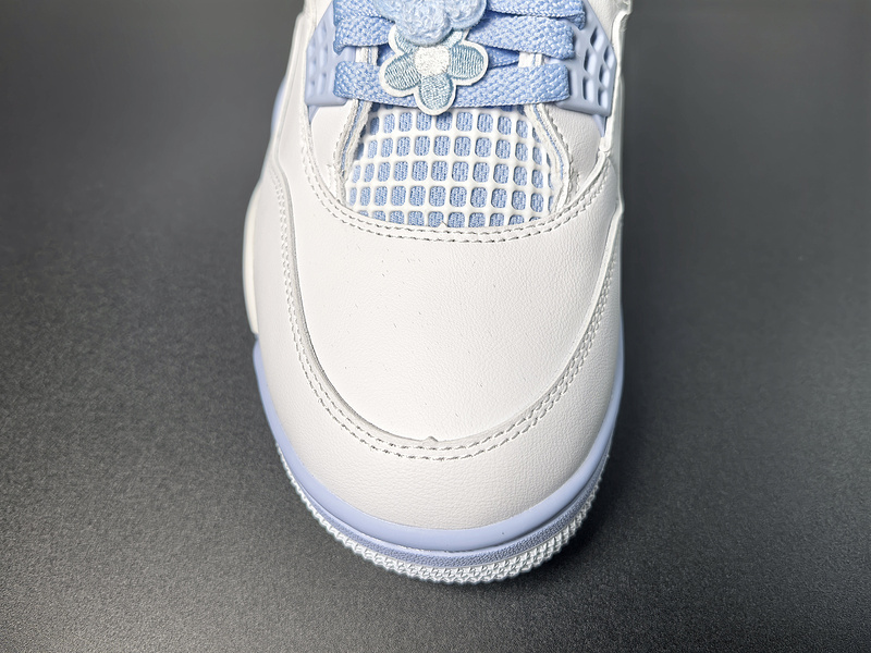 Air Jordan 4 “Forget Me Not” HV0823-100