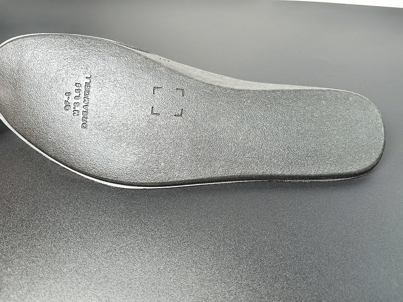 Nigel Sylvester x Air Jordan 4 “Brick by Brick”HF4340-800