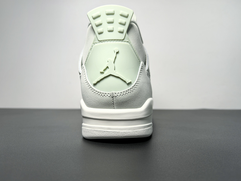 Air Jordan 4 “Seafoam”HV0823-003