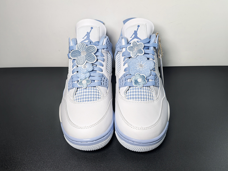 Air Jordan 4 “Forget Me Not” HV0823-100