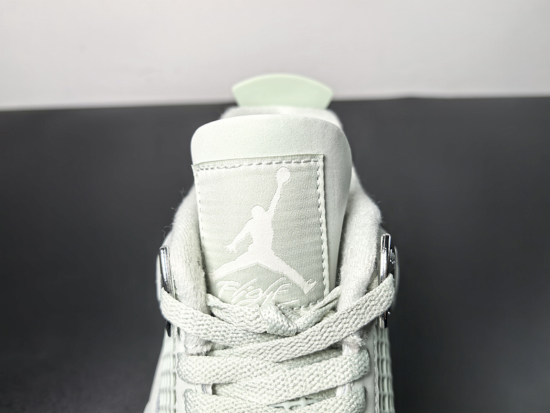 Air Jordan 4 “Seafoam”HV0823-003