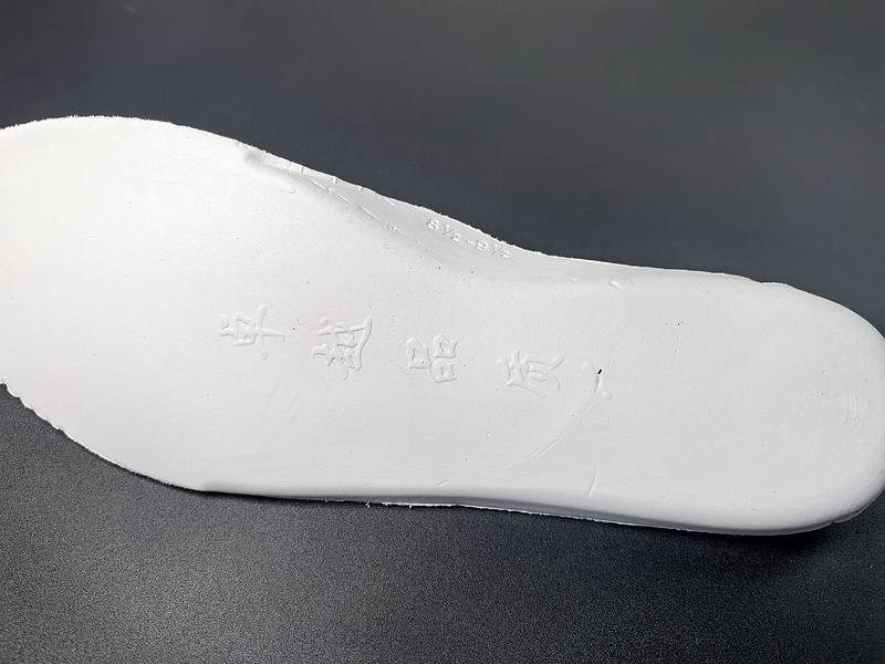 Air Jordan 1 High ’85 “Bred”HV6674-067