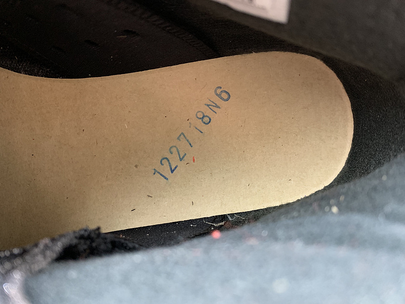 Air Jordan 6 Retro 384664-060