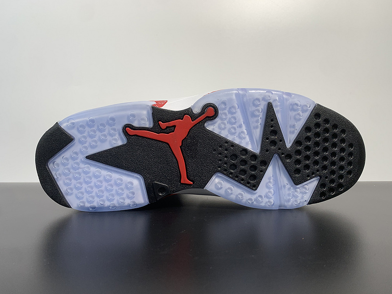 Air Jordan 6 “Red Oreo”CT8529-162