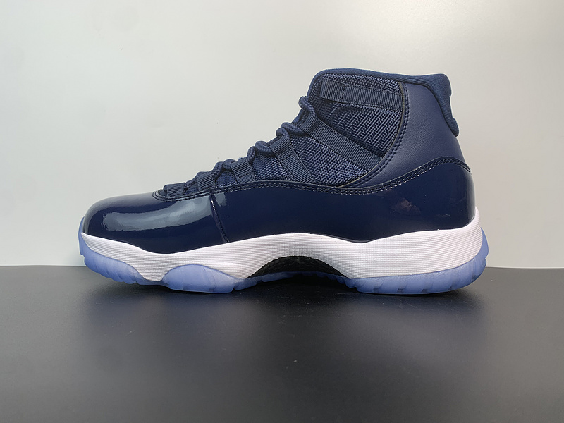 Air Jordan 11 378037-441