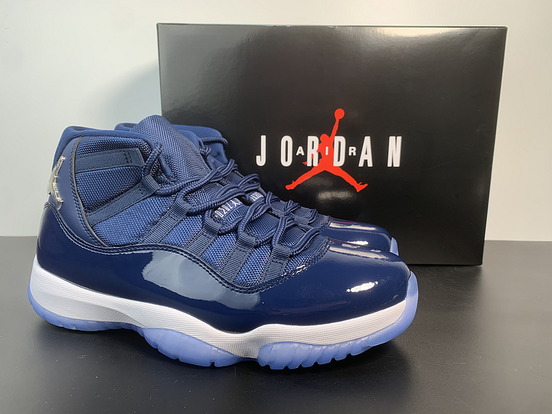 Air Jordan 11 378037-441