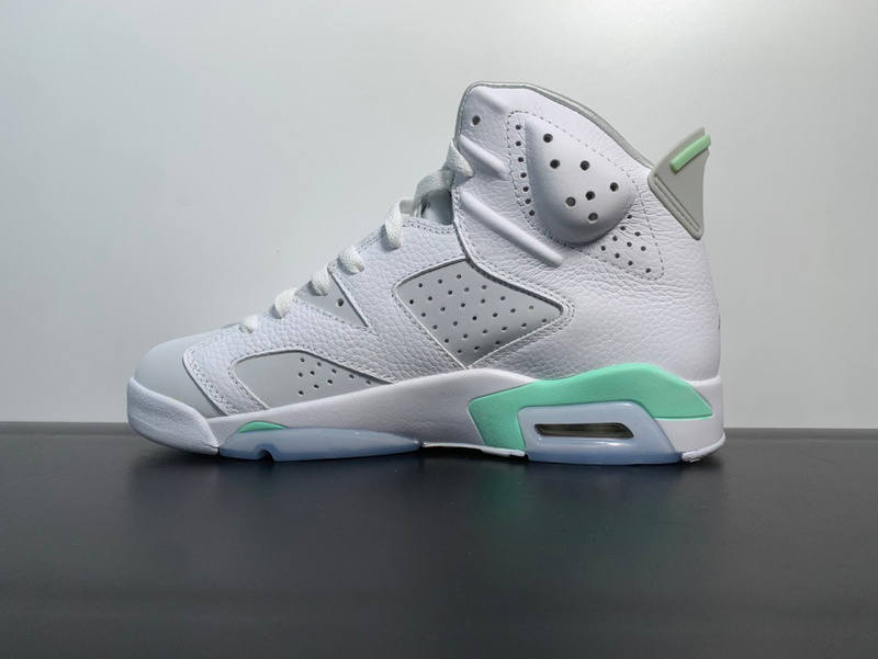 Air Jordan 6 “Tiffany”DQ4914-103