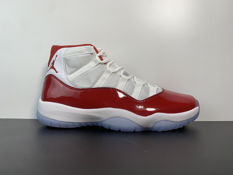 Air Jordan 11 Retro 