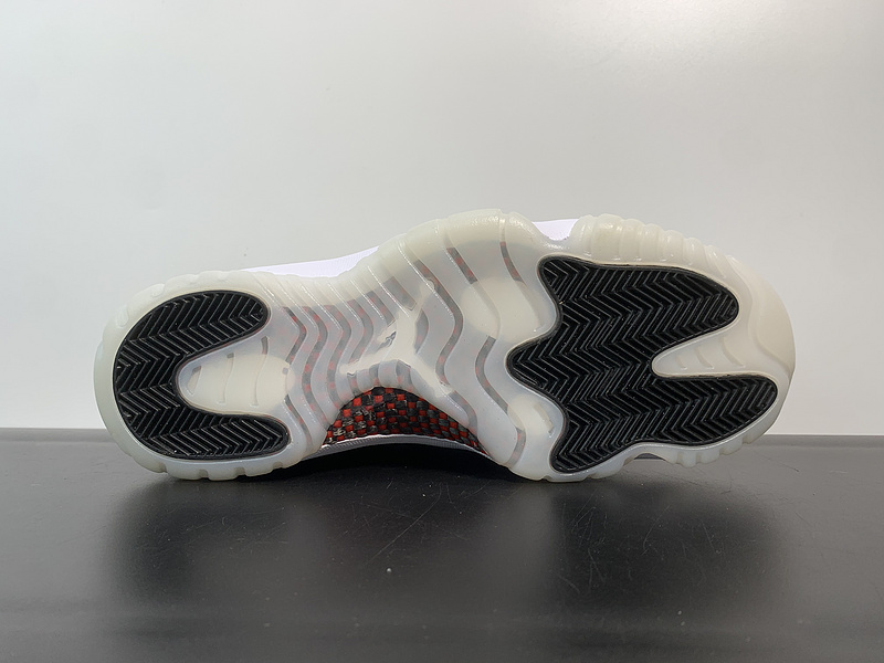 Air Jordan 11 Retro Low '72-10' AV2187-001