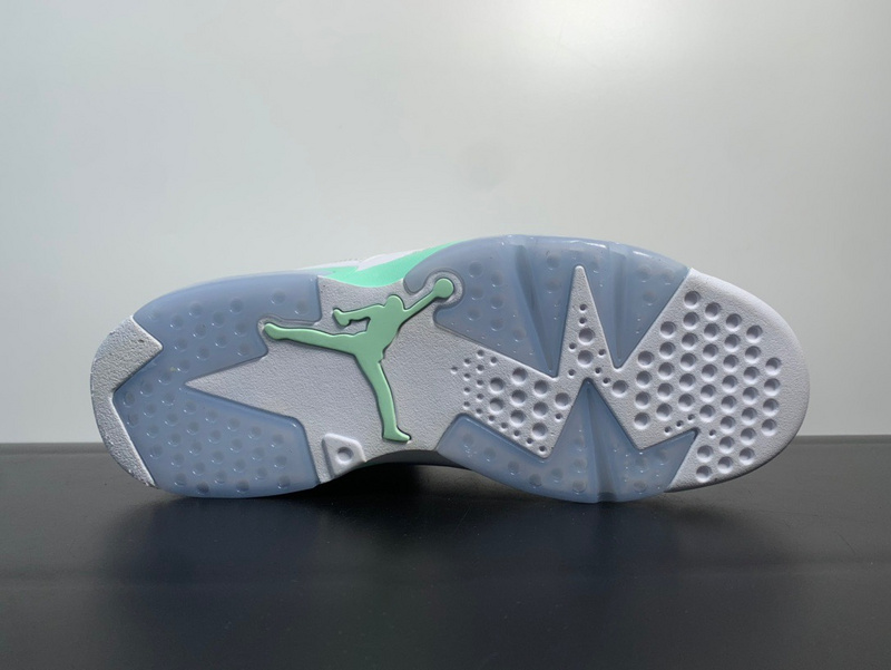 Air Jordan 6 “Tiffany”DQ4914-103