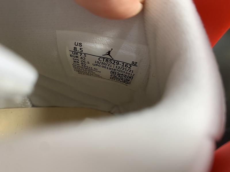 Air Jordan 6 “Red Oreo”CT8529-162