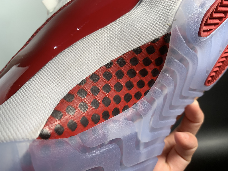 Air Jordan 11 Retro 
