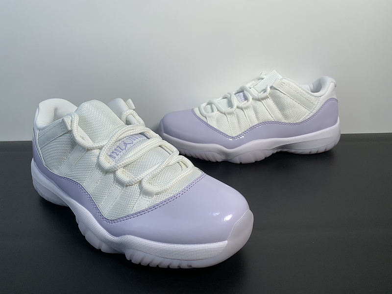 Air Jordan 11 Pure Violet AH7860-101