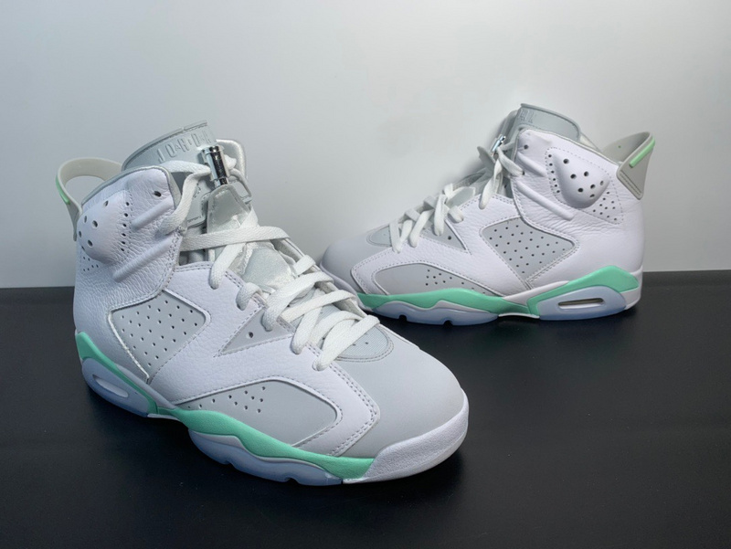 Air Jordan 6 “Tiffany”DQ4914-103