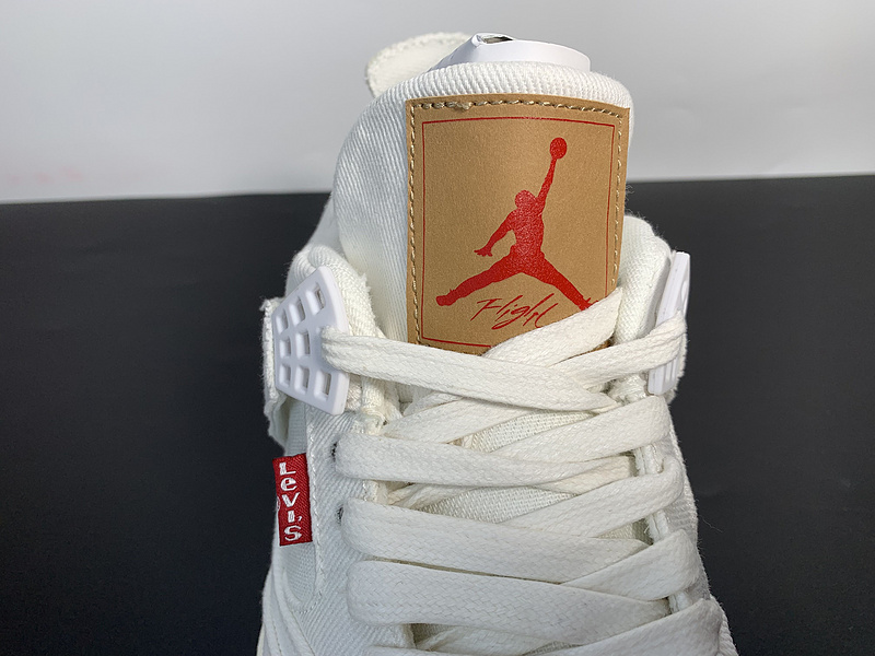 Air Jordan 4 Retro Levis NRG 