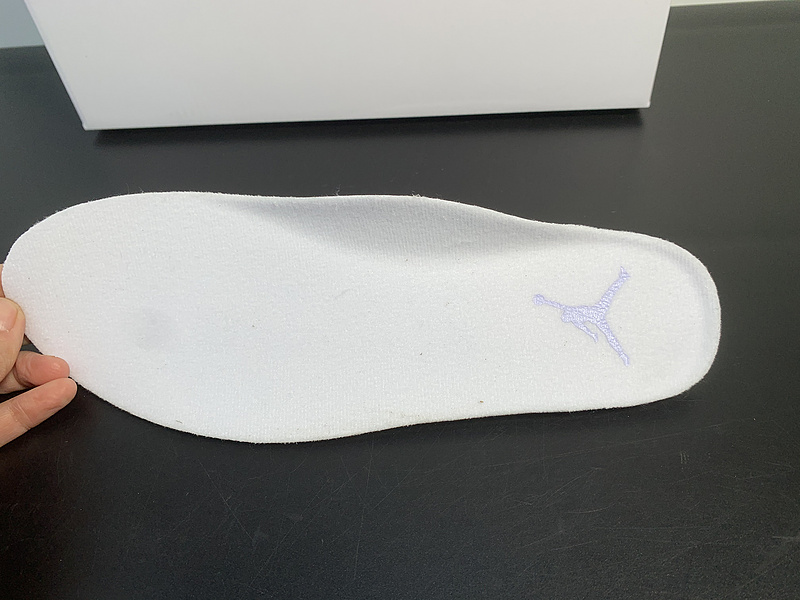 Air Jordan 11 Pure Violet AH7860-101