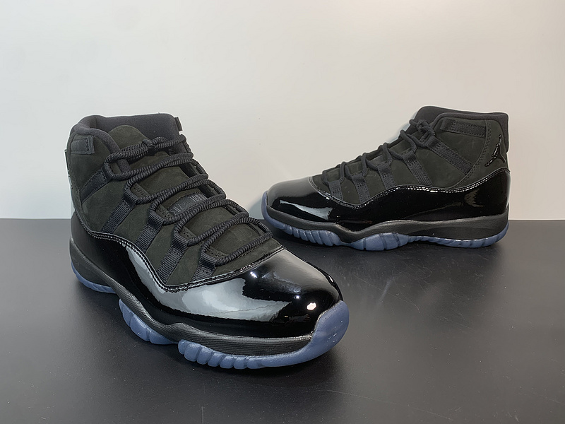 Air Jordan 11“Cap and Gown”378037-005