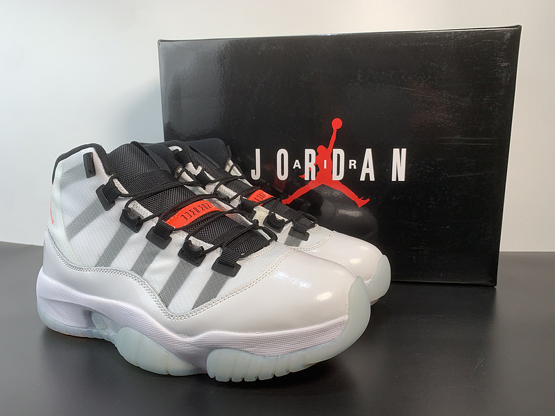 Air Jordan 11 Adapt DD3522-100