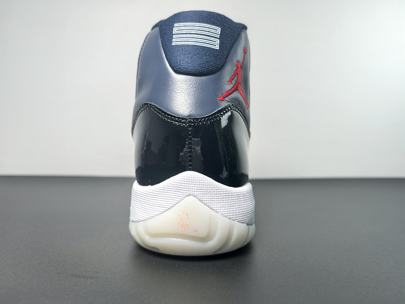 Air Jordan 11 Retro CT8012-406