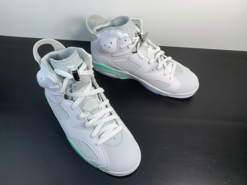 Air Jordan 6 “Tiffany”DQ4914-103