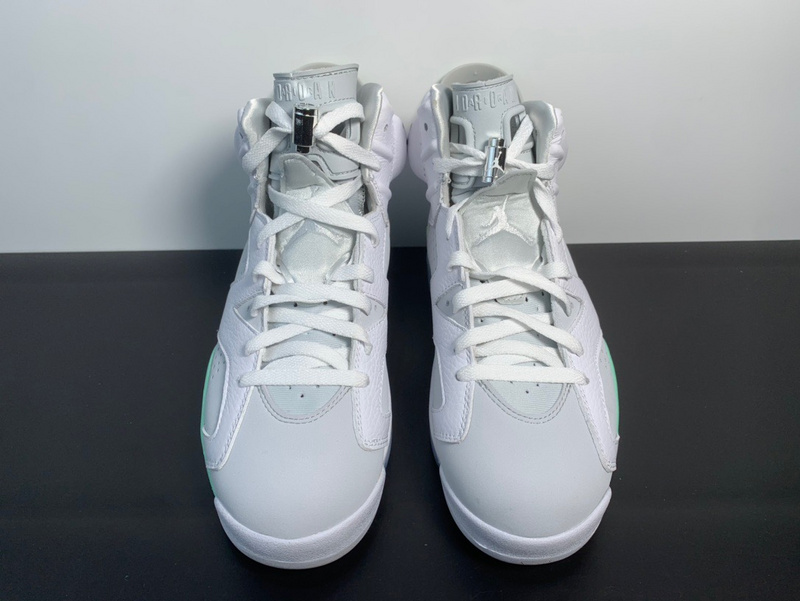 Air Jordan 6 “Tiffany”DQ4914-103